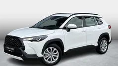 Wit Nieuw 2025 Toyota Corolla Cross Active SUV | € 36.699 (Super prijs)