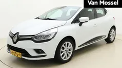 Wit Gebruikt 2016 Renault Clio IV Intens Hatchback | € 10.900 (Eerlijke prijs)