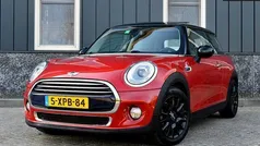 Rood Gebruikt 2014 Mini Cooper Hatchback | € 14.950 (Eerlijke prijs)