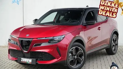Gebruikt 2024 Alfa Romeo Junior Edizione Speciale SUV | € 33.900 (Eerlijke prijs)