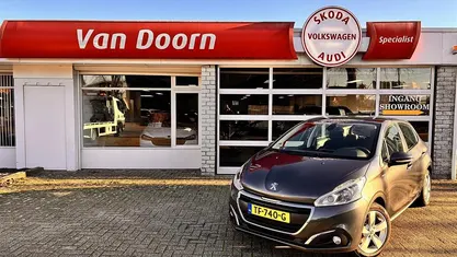 Grijs Gebruikt 2018 Peugeot 208 Hatchback | € 6.445 (Goede deal)