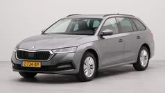 Grijs Gebruikt 2024 Skoda Octavia Business Line Stationwagen | € 27.450 (Eerlijke prijs)