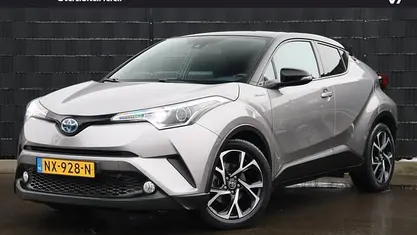 Occasion 2017 Toyota C-HR SUV | € 17.950 (Eerlijke prijs)
