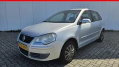 Grijs Gebruikt 2006 VW Polo Hatchback | € 1.199 (Goede deal)
