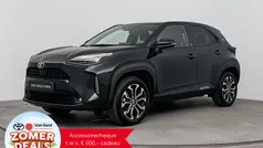 Zwart Gebruikt 2022 Toyota Yaris Cross SUV | € 27.999 (Eerlijke prijs)