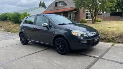 Gebruikt 2011 Fiat Punto Evo Dynamic Hatchback | € 4.940 (Eerlijke prijs)