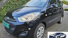 Zwart Gebruikt 2013 Hyundai i10 Hatchback | € 3.295 (Eerlijke prijs)