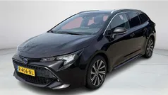 Bruin Gebruikt 2022 Toyota Corolla Stationwagen | € 24.750 (Eerlijke prijs)