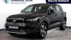 Zwart Gebruikt 2022 Volvo XC40 Inscription SUV | € 32.995 (Super prijs)