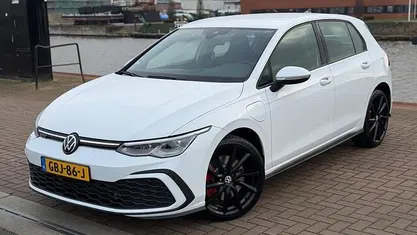 Wit Gebruikt 2025 VW Golf VIII GTE Hatchback | € 26.895 (Super prijs)