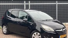 Zwart Gebruikt 2014 Opel Meriva MPV | € 10.950 (Eerlijke prijs)