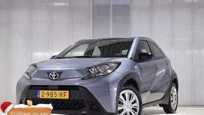 Gebruikt 2024 Toyota Aygo X Play SUV | € 18.249 (Eerlijke prijs)