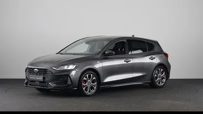 Grijs Occasion 2023 Ford Focus ST-Line Hatchback | € 20.945 (Eerlijke prijs)