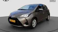 Gebruikt 2019 Toyota Yaris Hybrid Active Hatchback | € 16.950 (Eerlijke prijs)