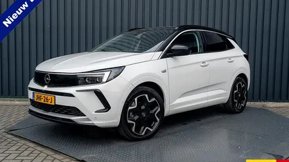 Occasion Opel Grandland X Ultimate 131 PK (96 kW) 2024 SUV