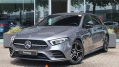 Grijs Gebruikt 2021 Mercedes A180 AMG line Hatchback | € 27.700 (Eerlijke prijs)