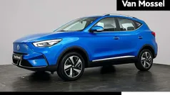 Blauw, metallic lak Nieuw 2025 MG ZS Comfort Sedan | € 27.529 (Eerlijke prijs)