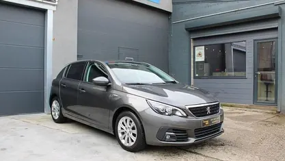 Occasion Peugeot 308 Style 110 PK (80 kW) 2018 Grijs Hatchback