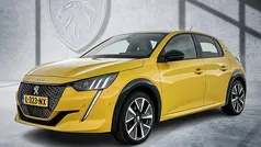 Geel Gebruikt 2021 Peugeot e-208 GT Hatchback | € 16.890 (Eerlijke prijs)