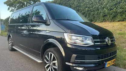 Zwart Gebruikt 2018 VW T6 Highline Van | € 26.500 (Eerlijke prijs)