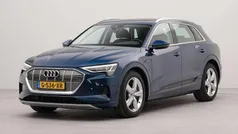 Blauw Gebruikt 2019 Audi e-tron Design SUV | € 27.950 (Eerlijke prijs)