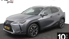 Gebruikt 2021 Lexus UX 250h SUV | € 29.950 (Eerlijke prijs)