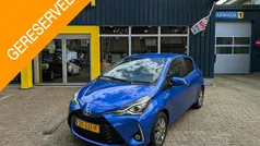 Blauw Gebruikt 2019 Toyota Yaris Hybrid Hatchback | € 17.995 (Eerlijke prijs)