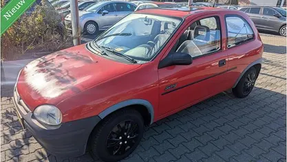 Rood Gebruikt 1994 Opel Corsa Swing Hatchback | € 1.099