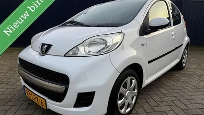 Occasion Peugeot 107 Urban Move 68 PK (50 kW) 2010 Hatchback