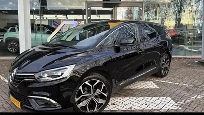 Sterzwart gne Gebruikt 2022 Renault Grand Scénic IV Techno MPV | € 25.245 (Eerlijke prijs)