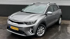 Astro grey m Gebruikt 2024 Kia Stonic SUV | € 22.900 (Eerlijke prijs)