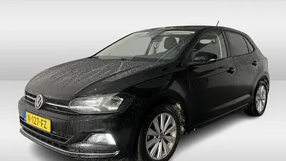 Zwart Occasion 2021 VW Polo Highline Hatchback | € 17.950 (Eerlijke prijs)