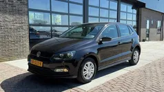 Zwart Gebruikt 2016 VW Polo Hatchback | € 6.975 (Goede deal)
