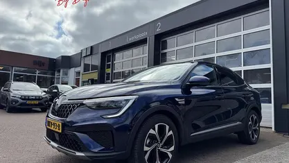 Blauw Occasion 2024 Renault Arkana Techno SUV | € 28.985 (Eerlijke prijs)