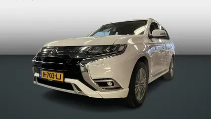 Suv Gebruikt 2020 Mitsubishi Outlander P-HEV SUV | € 23.950 (Eerlijke prijs)