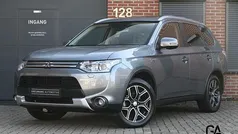 Grijs Gebruikt 2015 Mitsubishi Outlander Edition SUV | € 11.495 (Goede deal)
