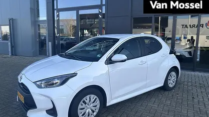 Occasion Toyota Yaris Hybrid Comfort 116 PK (85 kW) 2024 Wit Hatchback