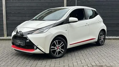 Occasion Toyota Aygo X-play 69 PK (50 kW) 2016 Hatchback