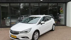 Gebruikt 2017 Opel Astra Edition Hatchback | € 5.850 (Goede deal)