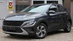 Dark knight (grijs parelmoer) Gebruikt 2021 Hyundai Kona Comfort SUV | € 22.950 (Goede deal)