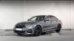 Grijs Gebruikt 2021 BMW 330 M Sport Sedan | € 36.900 (Eerlijke prijs)