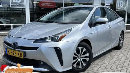 Grijs, metallic lak Gebruikt 2021 Toyota Prius Hatchback | € 24.799 (Eerlijke prijs)