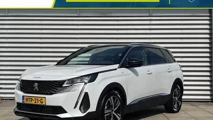 Wit Gebruikt 2023 Peugeot 5008 GT SUV | € 29.950 (Eerlijke prijs)