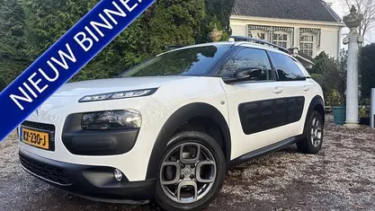 Gebruikt 2016 Citroën C4 PureTech SUV | € 5.999 (Goede deal)