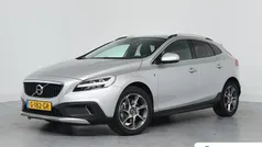 Grijs Gebruikt 2016 Volvo V40 CC Ocean Race Stationwagen | € 18.895 (Eerlijke prijs)
