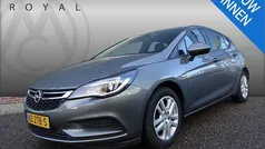 Gebruikt 2017 Opel Astra Edition Hatchback | € 11.995 (Eerlijke prijs)