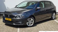 Gebruikt 2018 Peugeot 308 Premium Hatchback | € 11.095 (Eerlijke prijs)