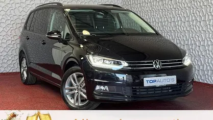 Zwart Gebruikt 2024 VW Touran S MPV | € 40.888 (Eerlijke prijs)
