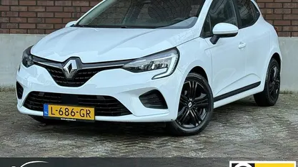 Occasion 2021 Renault Clio V Zen Hatchback | € 12.495 (Eerlijke prijs)