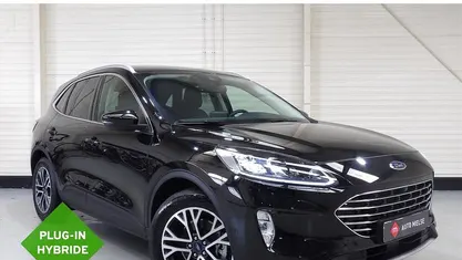 Zwart Gebruikt 2020 Ford Kuga Titanium X SUV | € 22.945 (Eerlijke prijs)